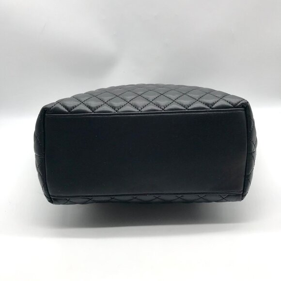 Like Dreams Black Quilted Juliet Medium Crossbody Bag - Picture 5 of 11